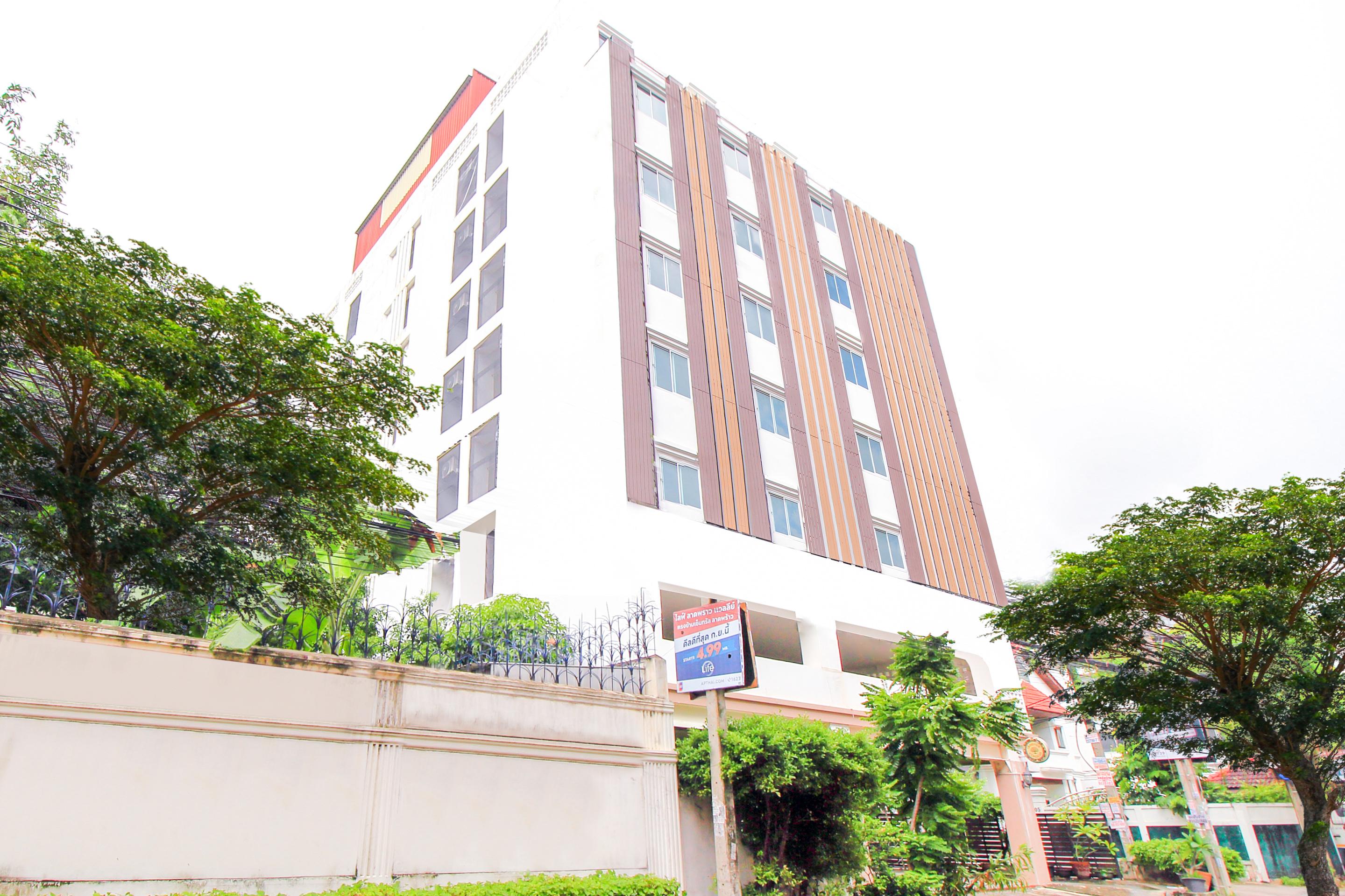 Capital O 411 Grandview Condo 15 Bangkok Eksteriør bilde